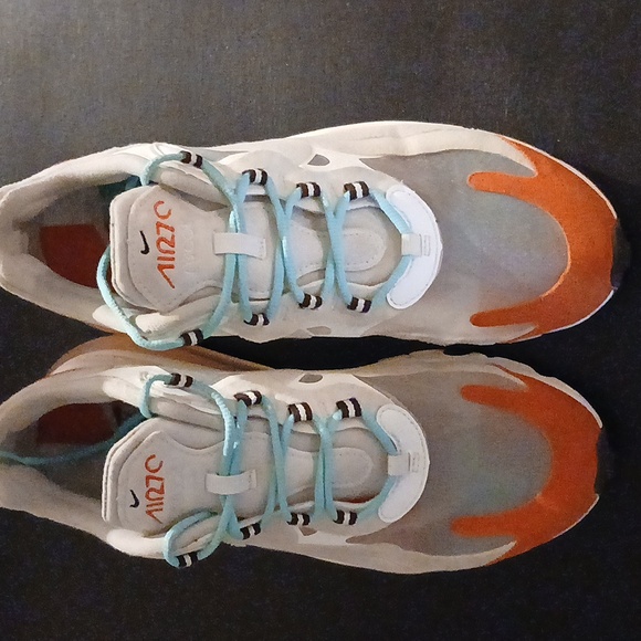 Nike air max270 react - Picture 2 of 16